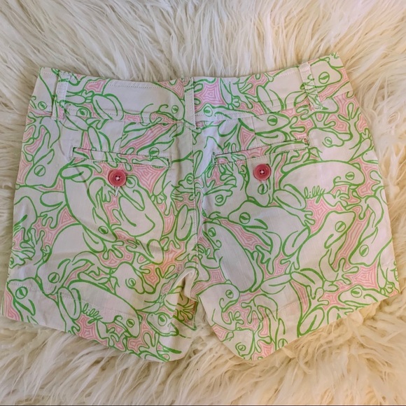 🐸 Lilly Pulitzer Callahan Shorts in Lilly’s Pad - Picture 3 of 3